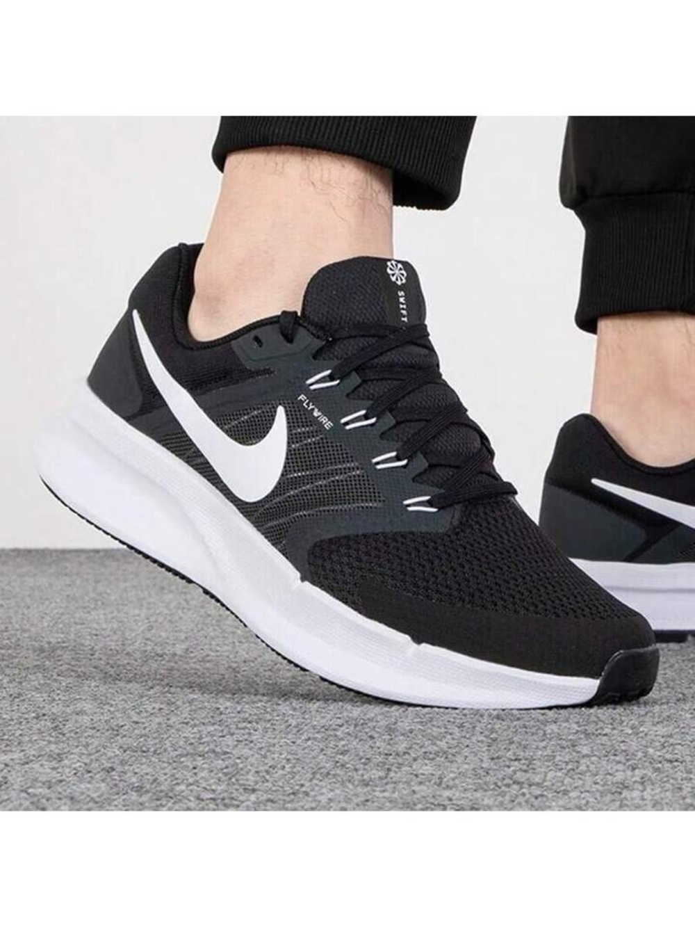 Nike Black and White Lightweight Running Shoes